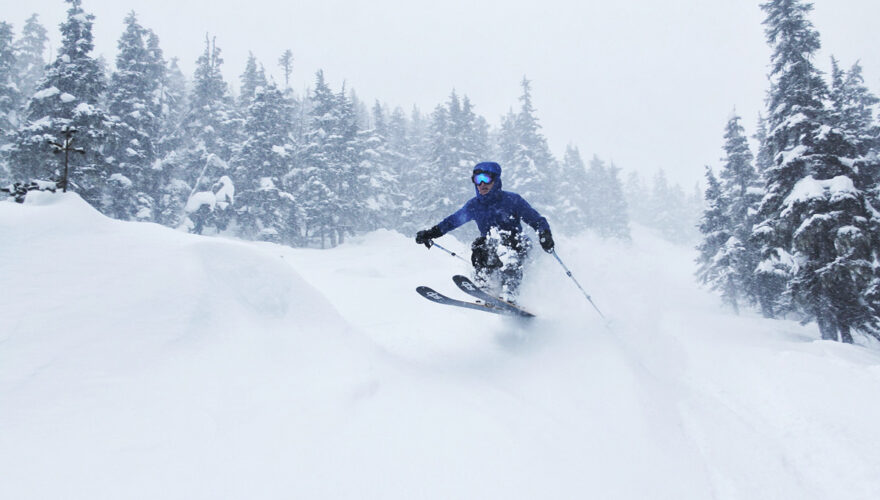 daxjustin-portfolio-landscape-skiing-smithers-british-columbia